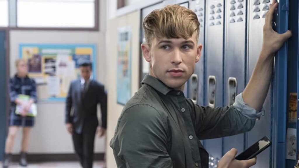 Estrela de série da Netflix se divorcia após se declarar trans 23092335517023