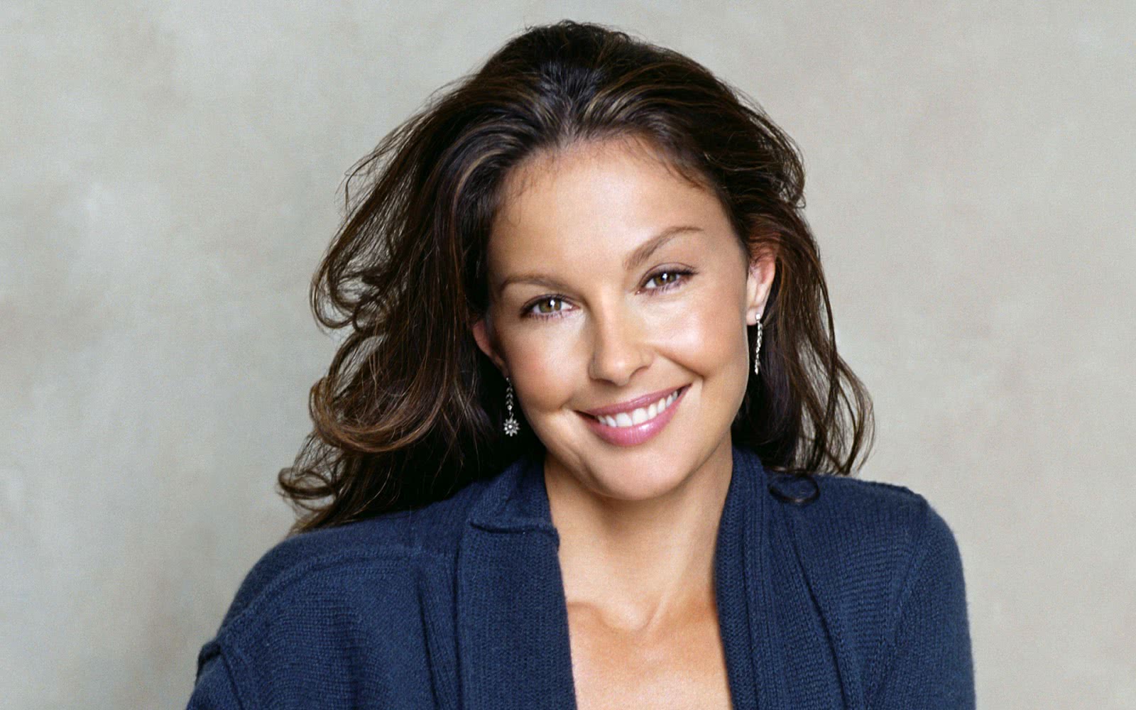 Ashley Judd volta a andar após acidente gravíssimo 1 Ashley Judd