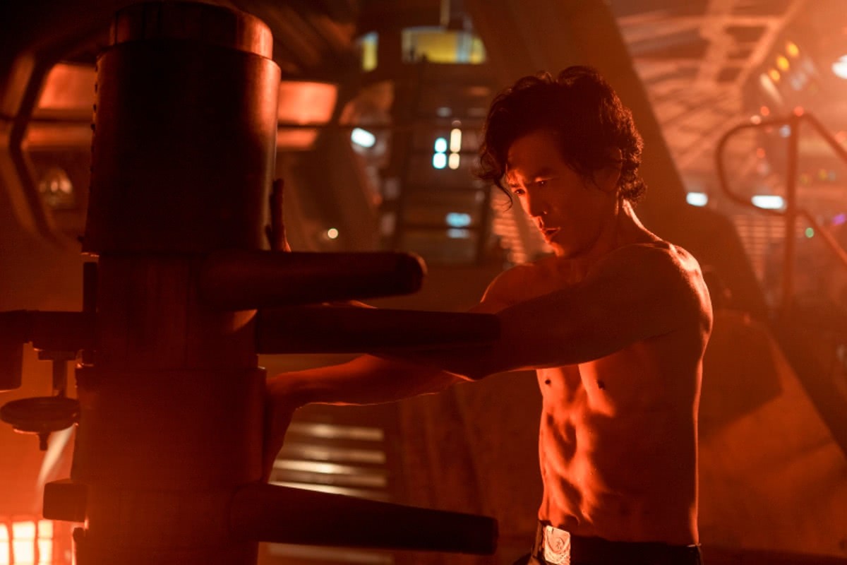 John Cho em Cowboy Bebop Divulgação / Netflix)