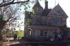Casa na fazenda de Egon em Ghostbusters: Mais Além (Reprodução)