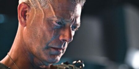 O roteiro de Avatar 5 fez Stephen Lang chorar Coronel Miles Quaritch (Stephen Lang) em Avatar (Reprodução / 20th Century Studios)