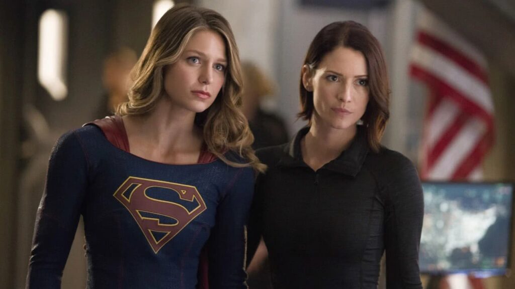 Melissa Benoist e Chyler Leigh em Supergirl (Reprodução / The CW)