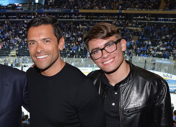 Mike Consuelos e Michael Consuelos