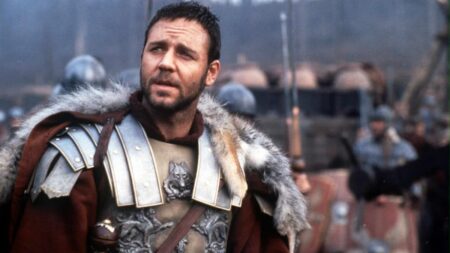 Russel Crowe em Gladiador Reproducao1