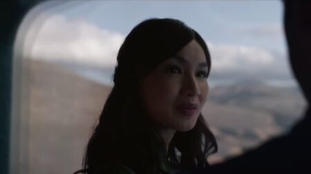 Eternos | escalação de Gemma Chan foi decisão difícil Sersi (Gemma Chan) em Os Eternos (Reprodução)