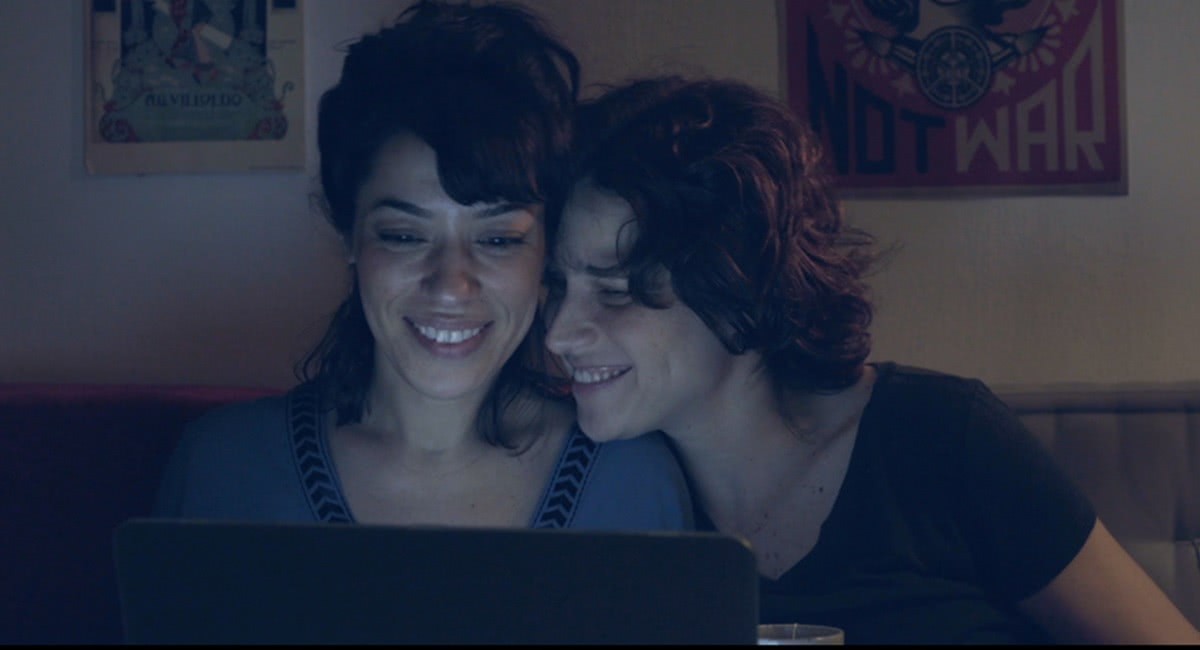 10 séries LGBTQIA+ que todo mundo devia assistir 7 Seus Olhos Reproducao