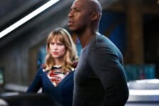 Melissa Benoist e Mehcad Brooks em Supergirl (Reprodução / The CW)