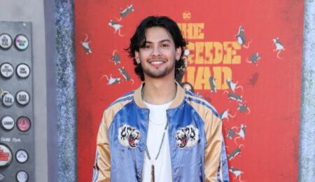 Xolo Mariduena na premiere do O Esquadrao Suicida Reproducao scaled e1628174434972