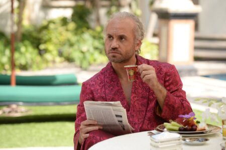 edgar ramicc81rez es gianni versace en el asesinato de gianni versace american crime story fx 1 1 scaled 1