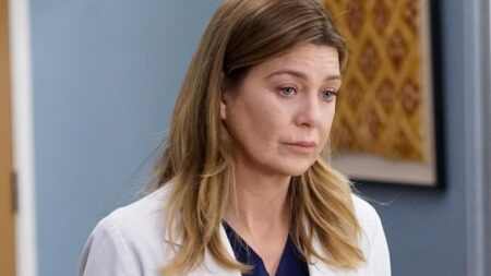Ellen Pompeo abre o jogo e comenta ‘saída’ de Grey’s Anatomy Ellen Pompeo como Meredith Grey em Grey's Anatomy