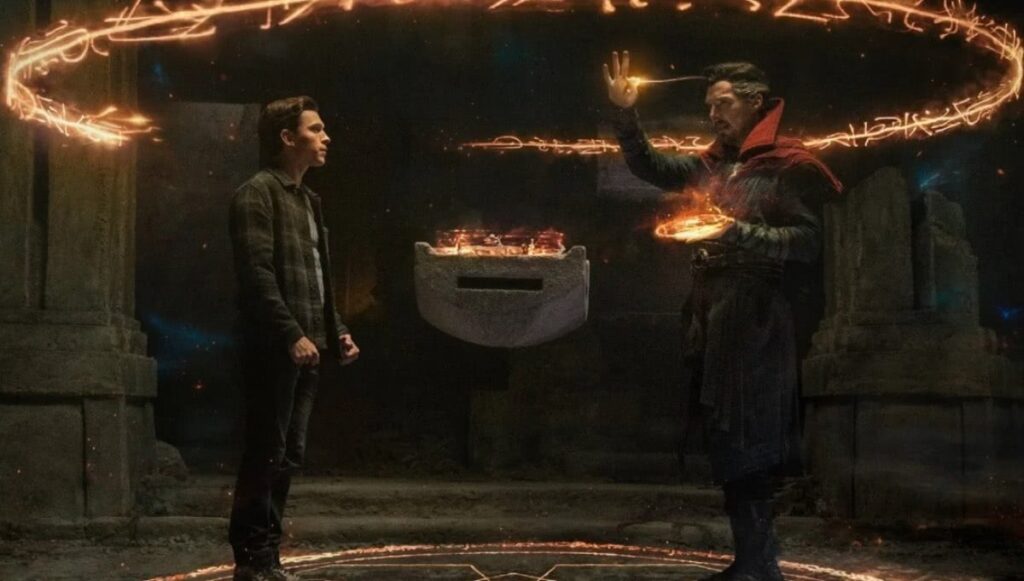 Peter atrapalha feitiço do Doutor Estranho em novo clipe de Homem-Aranha Cena de Homem-Aranha: Sem Volta para Casa (Reprodução / Marvel)