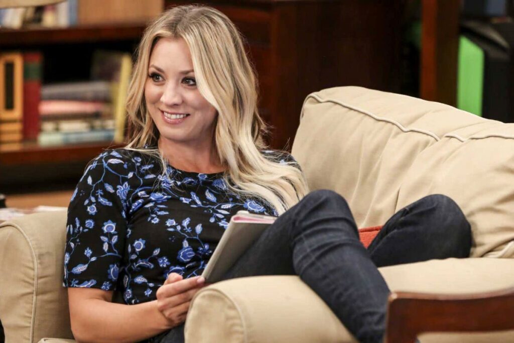 Kaley Cuoco em The Big Bang Theory (Reprodução)