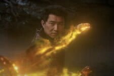 Simu Liu em Shang-Chi e a Lenda do Dez Anéis (Reprodução / Marvel)