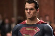 Henry Cavill como Superman em Batman vs. Superman (Reprodução / DC)