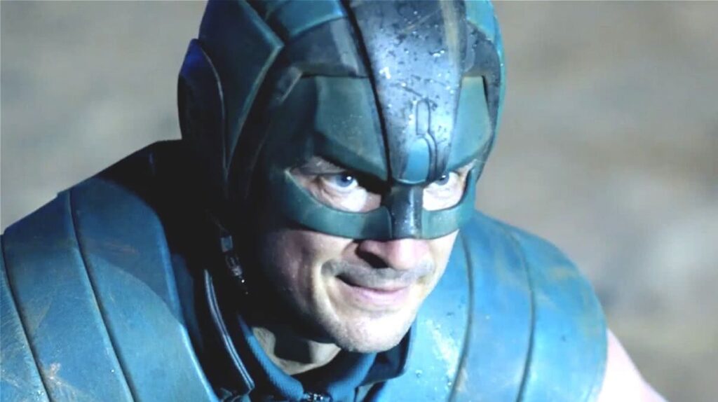 Diretor diz se personagem realmente morreu em O Esquadrão Suicida TDK (Nathan Fillion) em O Esquadrão Suicida (Reprodução/ DC)