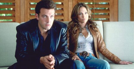 Ben Affleck culpa mídia e público por separação de Jennifer Lopez Ben Affleck e Jennifer Lopez em Contato de Risco (Reprodução)