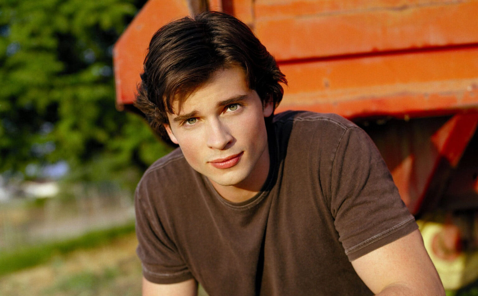 Ator de Supernatural quase interpretou Clark Kent em Smallville Tom Welling como Clark Kent em Smallville (Reprodução)