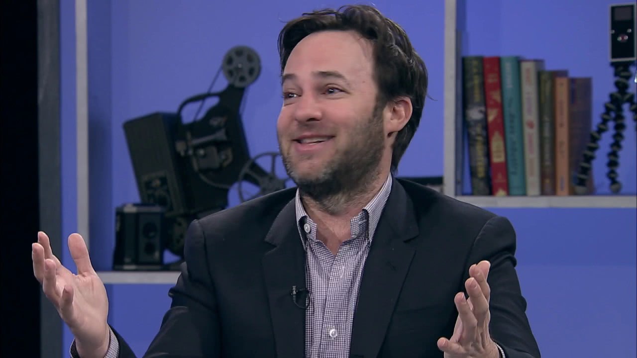 Quem são os outros atores que quase interpretaram Xander em Buffy 3 Danny Strong (Reprodução YouTube)
