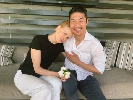 Nicole Kidman e Brian Tee (Reprodução/Twitter)