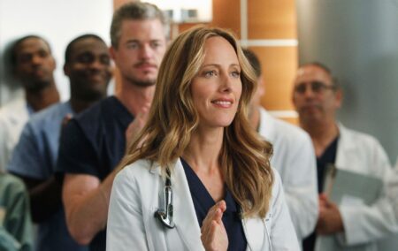 Teddy (Kim Raver) em Grey's Anatomy (Reprodução)
