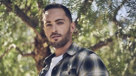 Ator pode pegar até 20 anos de prisão por extorquir R$ 3 bilhões Zach Avery The Hollywood Times scaled e1617790576967