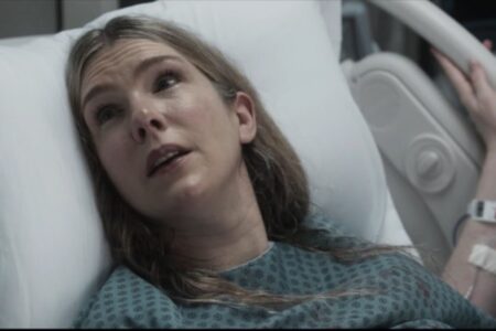 Lily Rabe em American Horror Story: Double Feature (Reprodução / FX)