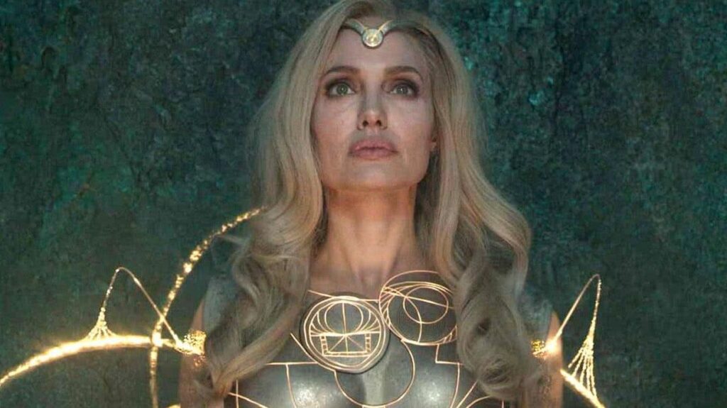 Angelina Jolie como Thena em Eternos (Reprodução / Marvel)