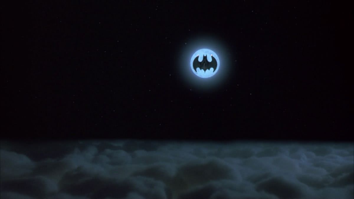 Batwing em Batman (Reprodução)