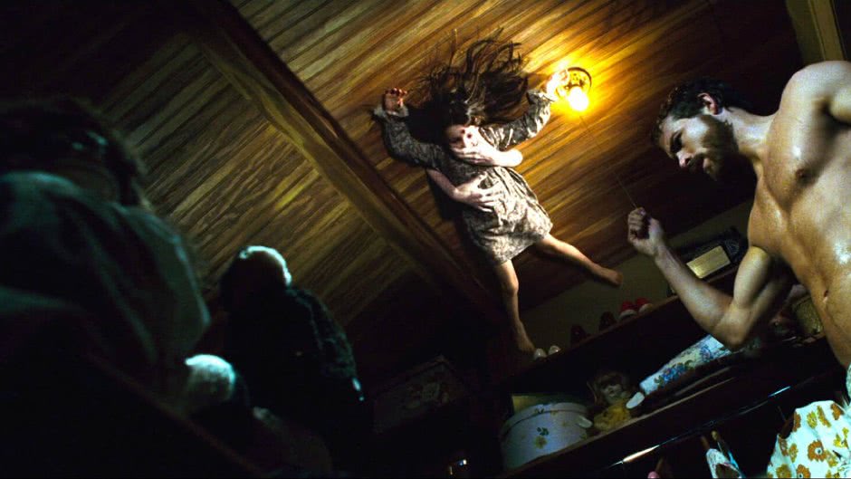 epix amityvillehorror200 13668 Full Image GalleryBackground en US 1484348616417. SX940