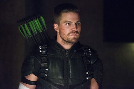 Stephen Amell em Arrow (Reprodução / The CW)