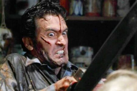 Ash Williams (Bruce Campbell) em Evil Dead (Reprodução)