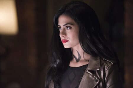 With Love, minissérie com estrela com Shadowhunters ganha data de estreia Emeraude Toubia