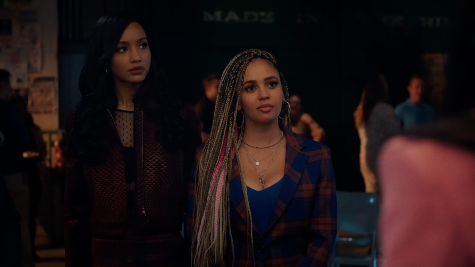 Tabitha (Erinn Westbrook) e Toni (Vanessa Morgan) em Riverdale