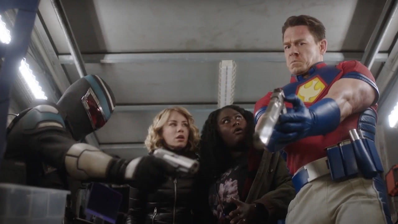 DC FanDome | Peacemaker ganha trailer completo e John Cena revela maior dificuldade 1 John Cena em Peacemaker