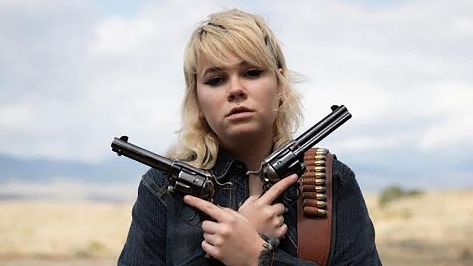 Pai da armeira de Rust afirma ela foi sabotada e reclamava de acúmulo de funções Rookie Armorer Hannah Gutierrez Reed Said That Gun Safety Was the Best Part of Her Job
