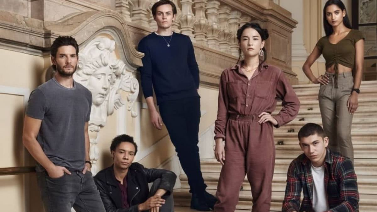Sombra e Ossos | Ator revela início das filmagens da 2ª temporada 2 Elenco Sombra e Ossos