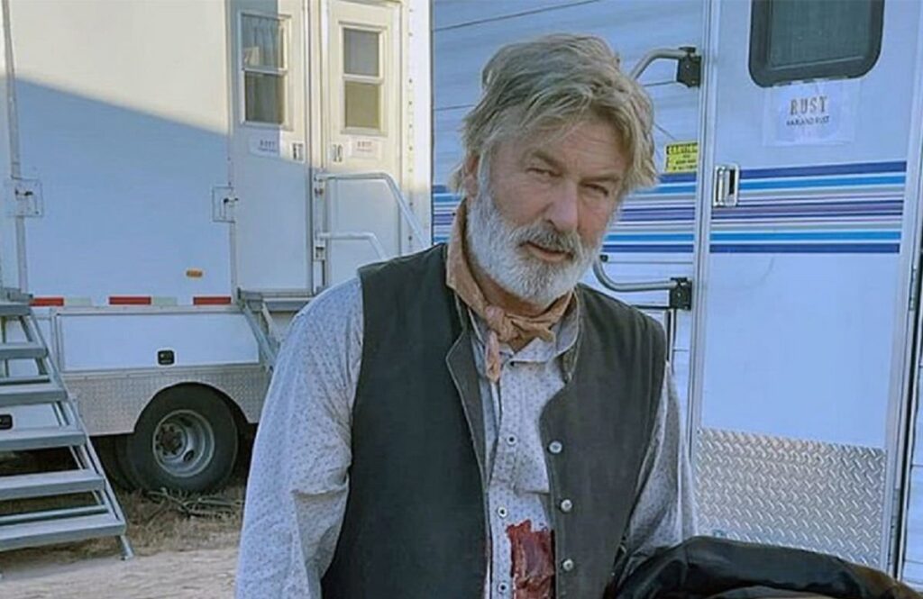 alec baldwin mata diretora filme rust
