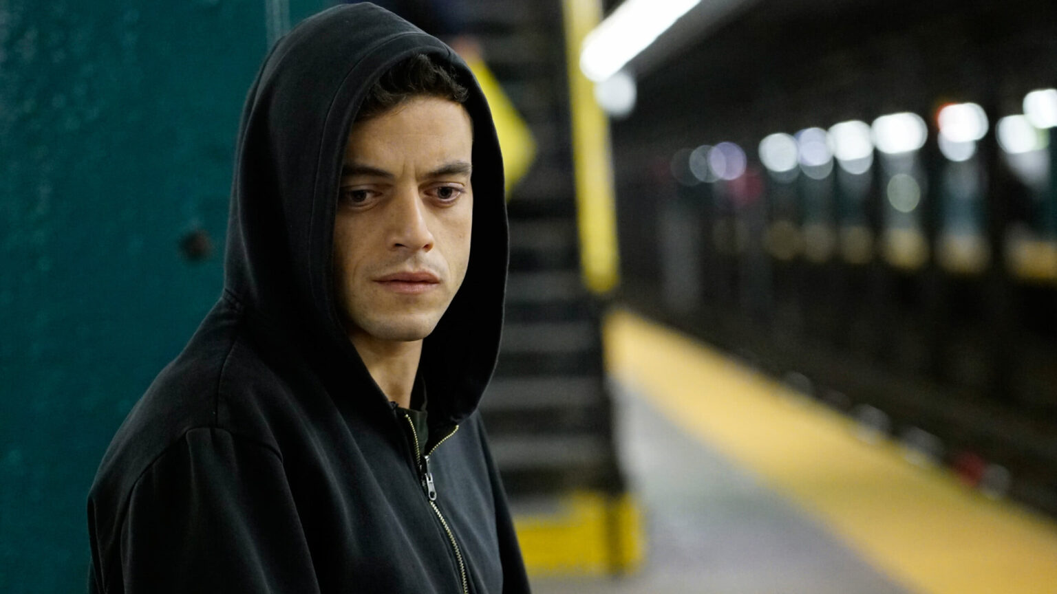 Queda no Whatsapp! Confira essas séries que se passam num mundo sem redes sociais Mr. Robot