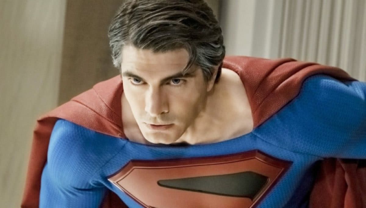 Brandon Routh como Superman em Crise nas Infinitas Terras (Reprodução / The CW)
