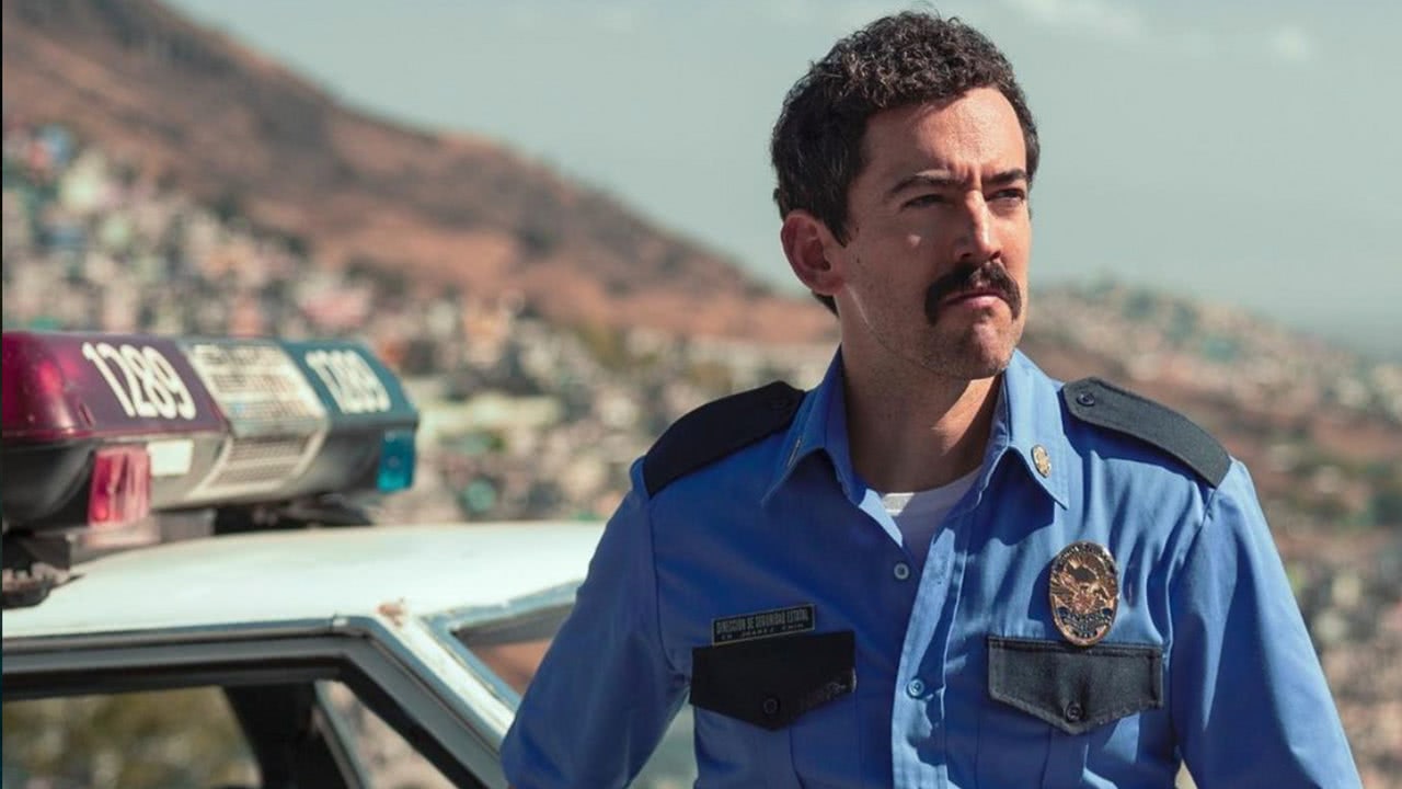 Narcos: México| Ator questionou própria vida ao lidar com feminicídio na série 1 Luis Gerardo Mendez tells us why they almost didnt give