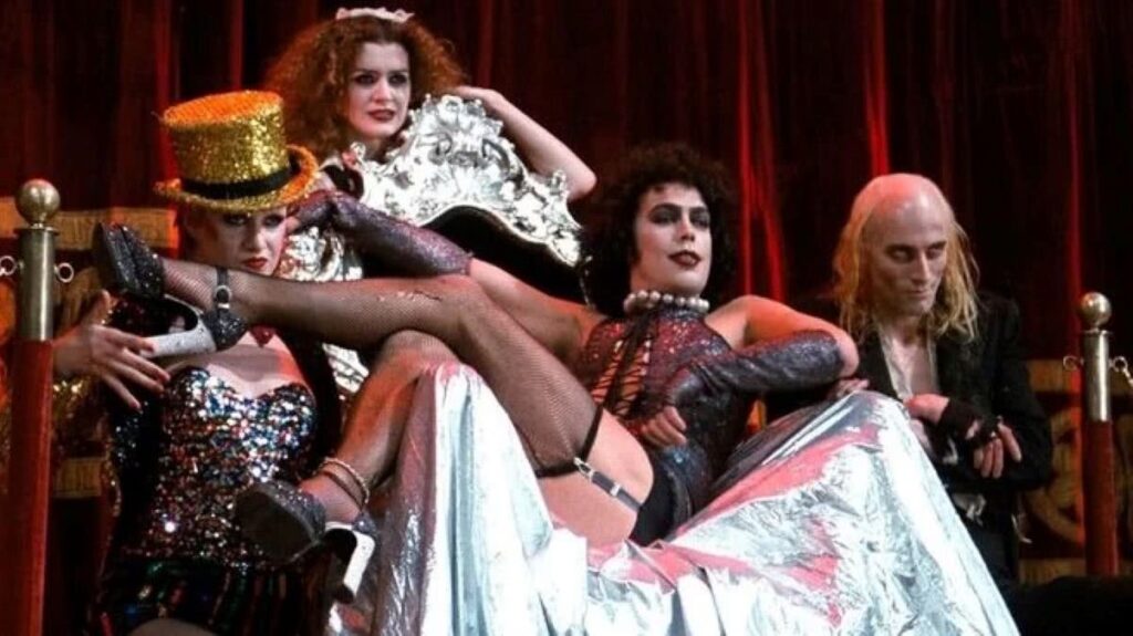 The Rocky Horror Picture Show volta a ser sucesso no Halloween Cena de The Rocky Horror Picture Show (Reprodução)