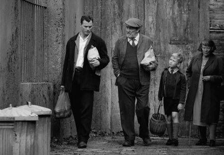 Confira a lista de vencedores do Critics Choice Awards 2022 Cena de Belfast (Divulgação)