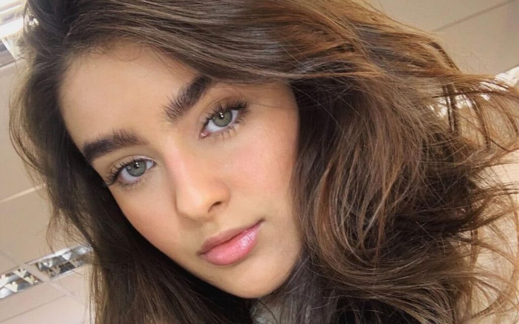 instagram julia byrro