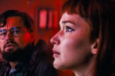 Leonardo DiCaprio e Jennifer Lawrence em Não Olhe para Cima (Reprodução / Netflix)
