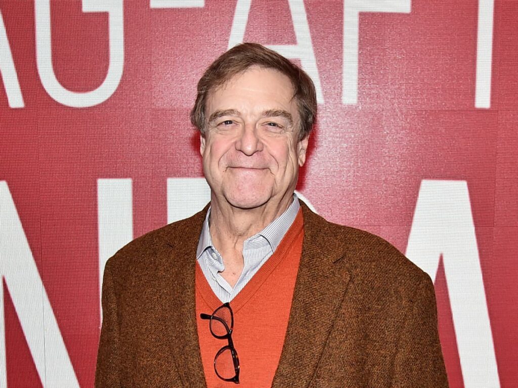 Protagonista de Os Flintstones surpreende público depois de perder 90 quilos John Goodman