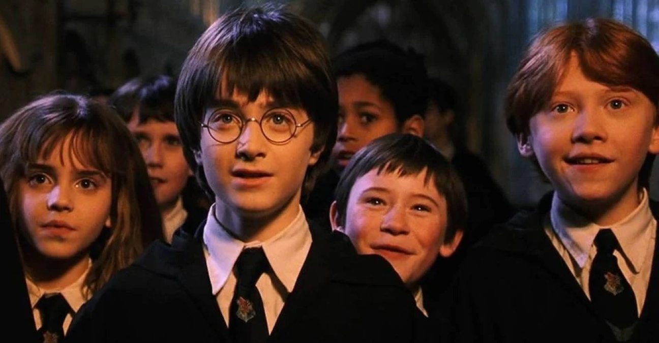 Cena de Harry Potter e a Pedra Filosofal (Reprodução)
