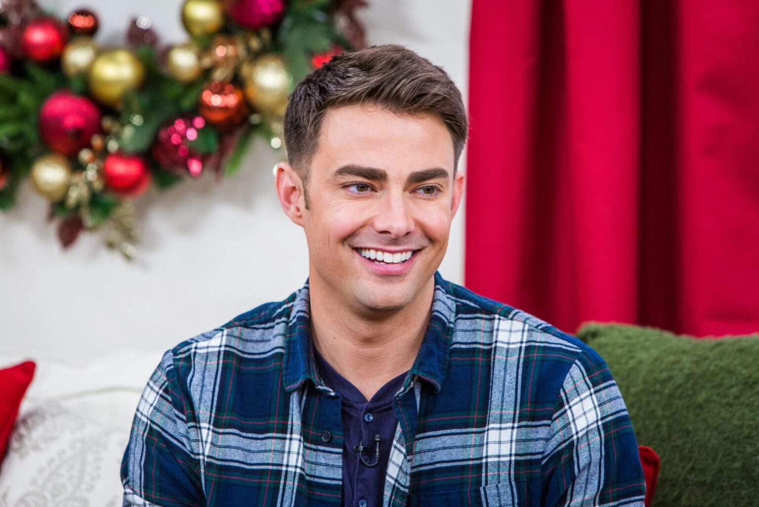 Jonathan Bennett em The Christmas House Reproducao