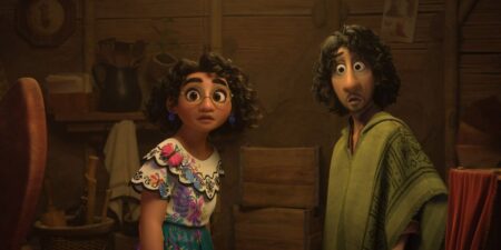 Mirabel e Bruno em Encanto (Reprodução)