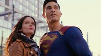 Superman (Tyler Hoechlin) e Lois Lane (Elizabeh Tulloch) em Superman e Lois (Reprodução)