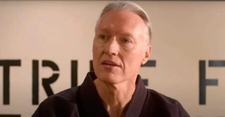 Terry Silver (Thomas Ian Griffith) em Cobra Kai (Reprodução / Netflix)